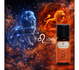 ♌️ Essenzmischung Sternzeichen - Löwe


♌️ Löwe: 23. Juli - 23. August (ordnungsliebend, grosszügig, kraftvoll und willensstark)
Myaloe.ch
♌️ Das Sternzeichen Löwe Kraft · Präsenz · Struktur
23. Juli - 23. August
Element Feuer | Planet Sonne

Die Essenzmischung Sternzeichen Löwe ist eine kraftvoll komponierte Aromamischung aus 100 % naturreinen ätherischen Ölen wie Bergamotte, Orange, Lavendel und Zimtrinde.

Inspiriert vom Element Feuer und dem Planeten Sonne, vereint diese Komposition warme, fruchtige und würzige Duftnoten zu einem selbstbewussten, strukturierten Raumduft.

Die Mischung wird in der Schweiz von Hand abgefüllt und entspricht höchsten Qualitätsstandards in Reinheit, Herkunft und Verarbeitung.

„Die Löwe-Essenz steht für Präsenz, innere Ordnung und bewusst gestaltete Räume.“