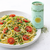 ❤️ Mediterrane Zitronen-Pasta mit Ofentomaten & Kräutersalz
Frisch · Aromatisch · Sommerlich leicht
Zutaten (2 Personen)

200 g Pasta (z. B. Linguine oder Spaghetti)
250 g Kirschtomaten
2 EL Olivenöl extra vergine
1 Bio-Zitrone (Abrieb & etwas Saft)
1 kleine Knoblauchzehe
1 EL Kapern (optional)
SAL de IBIZA Granito con Hierbas nach Geschmack
Schwarzer Pfeffer (frisch gemahlen)
Frische Kräuter (z. B. Basilikum oder Petersilie)
Zubereitung
Tomaten rösten:
Kirschtomaten halbieren, mit 1 EL Olivenöl mischen und bei 200 °C ca. 15–20 Minuten im Ofen rösten.

Pasta kochen:
Pasta in reichlich Wasser al dente kochen. Abgiessen, dabei etwas Kochwasser auffangen.

Aromabasis:
Knoblauch fein hacken und kurz in Olivenöl bei niedriger Hitze anschwitzen.
Zitronenabrieb, Kapern und die gerösteten Tomaten zugeben.

Vermengen:
Pasta unterheben, nach Bedarf etwas Kochwasser zugeben.
Mit SAL de IBIZA Granito con Hierbas und Pfeffer abschmecken.

Finish: Mit ein paar Tropfen Zitronensaft und frischen Kräutern servieren.