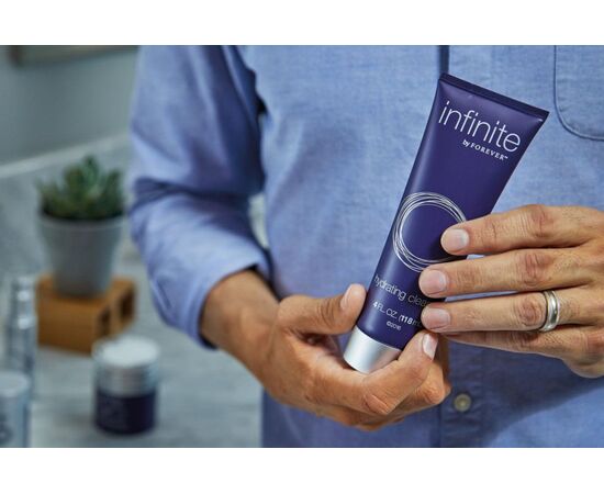 Forever infinite hydrating cleanser - liefert der Haut einen sofortigen Feuchtigkeitskick