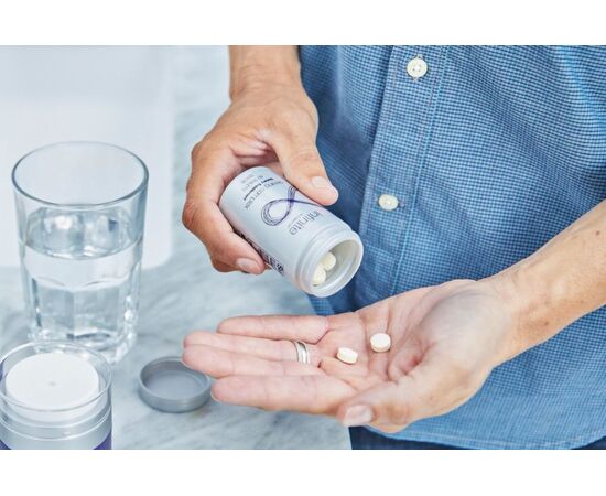 Forever infinite firming complex - Das neue Anti-Aging für Männer und Frauen – Hautpflege mit Kollagen unterstützt von innen heraus das Erscheinungsbild der Haut.