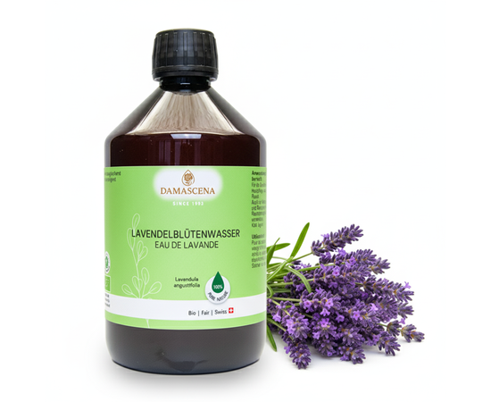 Pflanzenwasser von myAloe.ch: Lavendelblütenwasser - In der Aromatherapie geschätzt für seine beruhigende, klärende, reinigende und hautfreundliche Wirkung.
