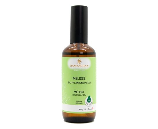 Eau de mélisse BIO - Un doux équilibre pour le corps, l'esprit et l'âme


L'eau de mélisse BIO (Melissa officinalis) est un hydrolat naturel de la plus haute qualité. Avec son parfum doux, citronné et herbacé, elle est appréciée depuis des siècles en aromathérapie pour son effet apaisant, clarifiant et rafraîchissant pour le cœur. Elle aide à lutter contre l'agitation intérieure, apporte un équilibre émotionnel et offre des moments de clarté. Que ce soit comme eau pour le visage, comme spray d'ambiance ou dans des rituels relaxants, cette eau végétale est un compagnon polyvalent pour ton bien-être.

MyAloe.ch

✅ 4 avantages clés en un coup d'œil
✔️ hydrolat bio 100 % naturel issu de l'agriculture biologique contrôlée.
✔️ Apaisant & équilibrant - idéal en cas de stress, de nervosité et de problèmes de sommeil.
✔️ Doux pour la peau & clarifiant - soin doux pour les peaux sensibles ou irritées
✔️ Utilisation polyvalente - comme tonique pour le visage, spray d'ambiance, pour les rituels & les soins aromatiques