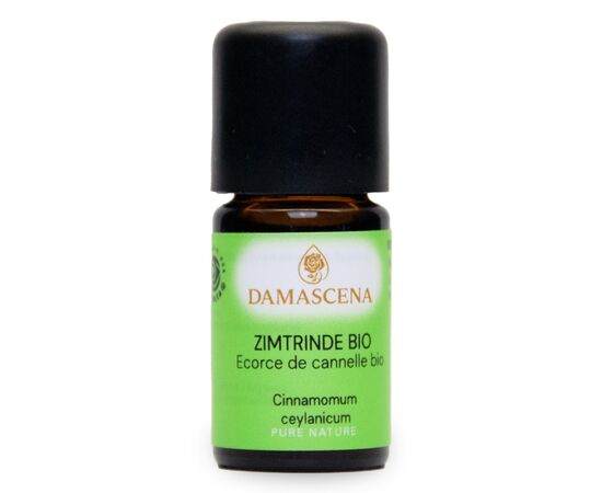 Zimtrinde BIO - Wärme, Geborgenheit & Inspiration aus der Natur


Ein Duft, der Herz und Seele wärmt
Der süß-würzige Duft der Zimtrinde BIO weckt Erinnerungen an Gemütlichkeit, Geborgenheit und festliche Momente. Dieses ätherische Öl, gewonnen aus der feinen Rinde des echten Ceylon-Zimtbaums (Cinnamomum ceylanicum), gehört zu den ältesten und wertvollsten Pflanzenessenzen der Welt.

Zimtrindenöl schenkt innere Wärme, fördert die Lebensfreude und hilft, emotionaler Kälte und Stress entgegenzuwirken. Es schafft eine Atmosphäre von Wohlbefinden, Harmonie und Inspiration – besonders in der kalten Jahreszeit ein echtes Herzöl.

Zimtrinde BIO ist mehr als nur ein Duft – es ist ein Gefühl von Zuhause. Es erinnert an Wärme, Schutz und Geborgenheit.
Wenn der Alltag kühl und hektisch wird, hilft dieses Öl, sich wieder zu zentrieren, den Moment zu genießen und das Herz für Freude zu öffnen.

☀️ Ein Tropfen genügt, um Deine Sinne zu umhüllen und Deine Seele zu wärmen.

​

✅ 4 Schlüsselvorteile auf einen Blick
Wärmend & belebend – stärkt Körper und Geist, fördert Energie und Vitalität.
Emotional harmonisierend – schenkt Geborgenheit, Freude und inneren Frieden.
Desinfizierend & klärend – unterstützt das Immunsystem und wirkt reinigend auf die Luft.
Aromatisch vielseitig – ideal für Diffuser, Duftlampen, DIY-Mischungen und Raumsprays.